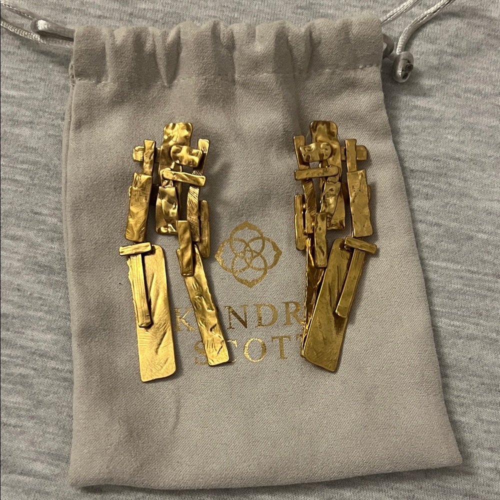 Kendra Scott Gold Geometric Earrings